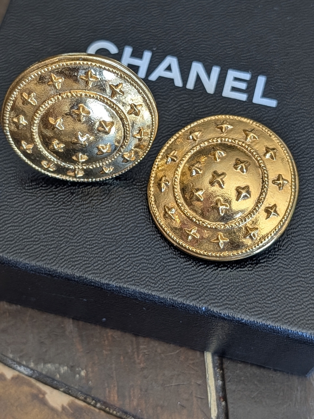 CHANEL Star Coco Mark Roung Clip On Vintage Earrings